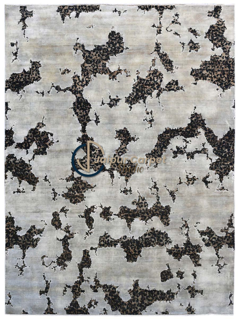 Ebony Prowl Wool Silk Rug