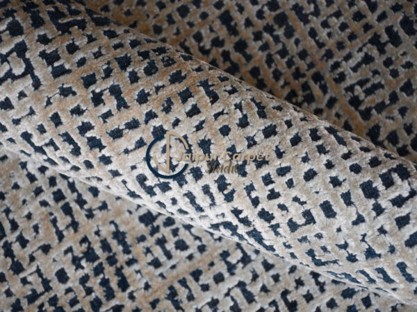 Dark Grey Textured Wool Premium Quality Rug - Image 4