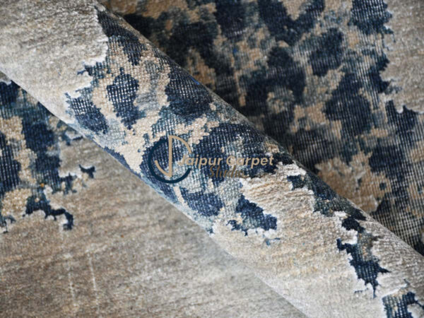 Glacial Mist Melted Ice Textured Premium Wool Rug - Image 4