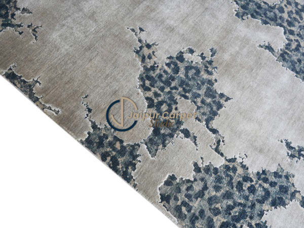 Glacial Mist Melted Ice Textured Premium Wool Rug - Image 5