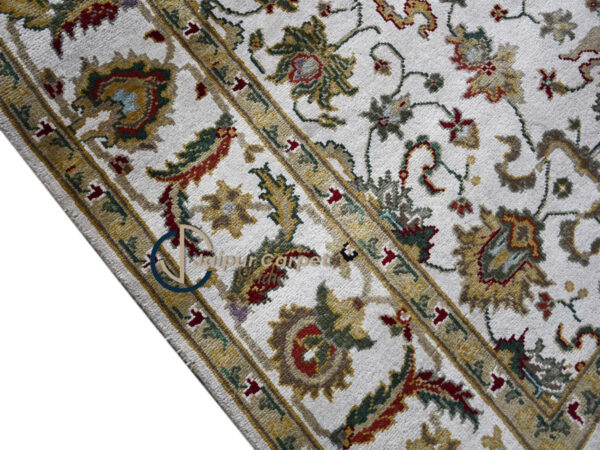 Persian Essence – Handwoven Natural Wool Rug in Classic White - Image 4