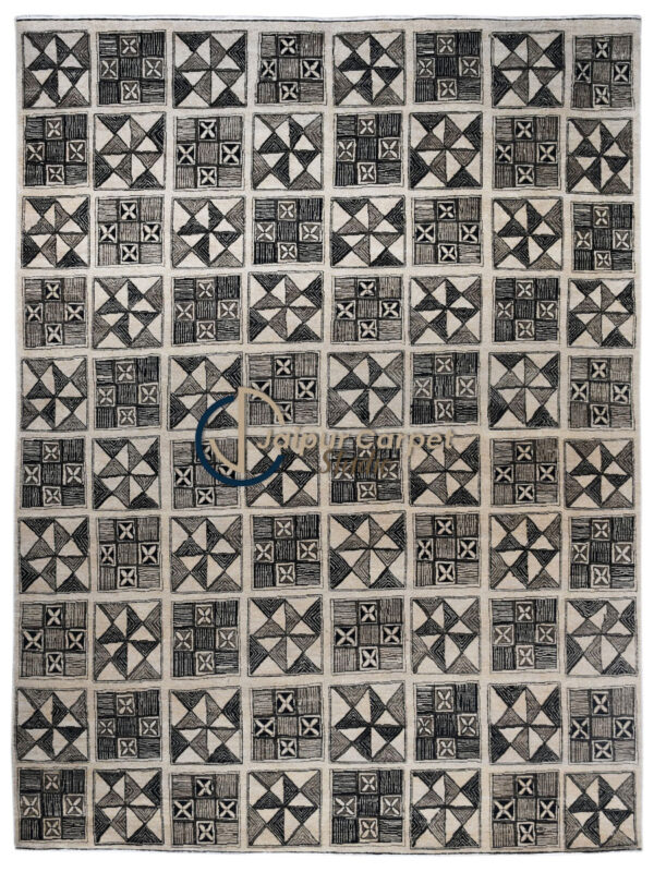 Graphite Mosaic – Handcrafted Wool Rug with Geometric Charm