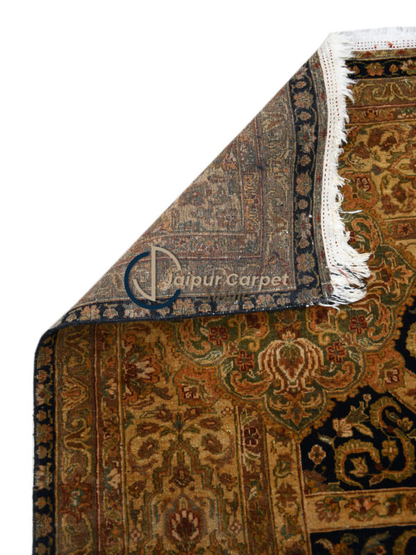 Heritage Bloom – Hand-Knotted Persian Wool Rug with Royal Elegance - Image 7