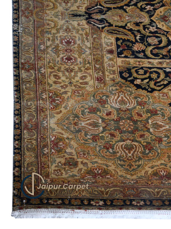 Heritage Bloom – Hand-Knotted Persian Wool Rug with Royal Elegance - Image 5