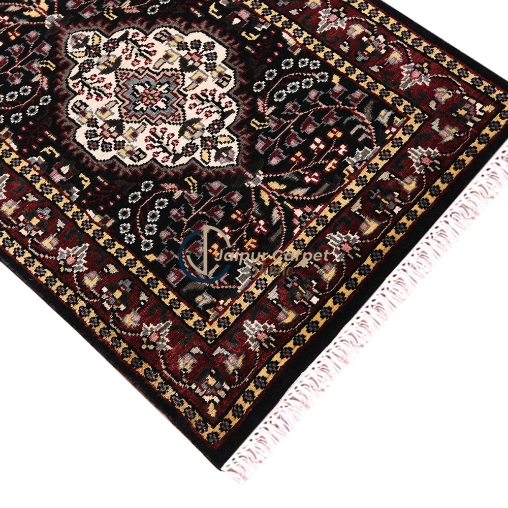 Velvet Oasis – Handwoven Persian Silk Runner with Mughal Elegance - Image 5
