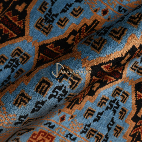 Cerulean Dynasty Runner – Wool Persian-Mughal Carpet - Image 4