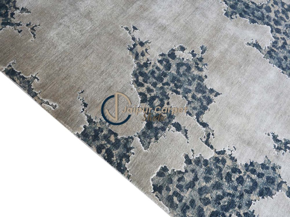 Glacial Mist Melted Ice Textured Premium Wool Rug - Image 5