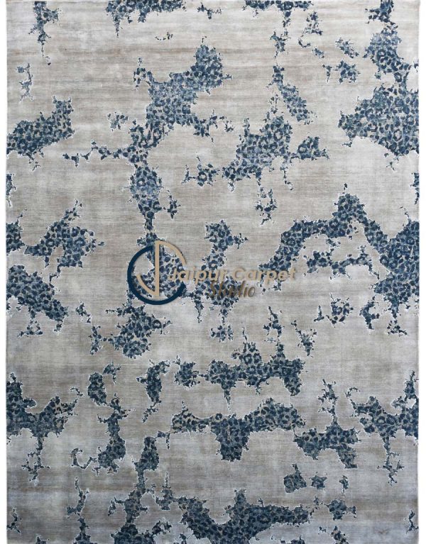 Glacial Mist Melted Ice Textured Premium Wool Rug