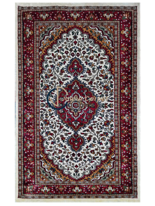 Ivory Splendor – Mughal Medallion Silk Rug