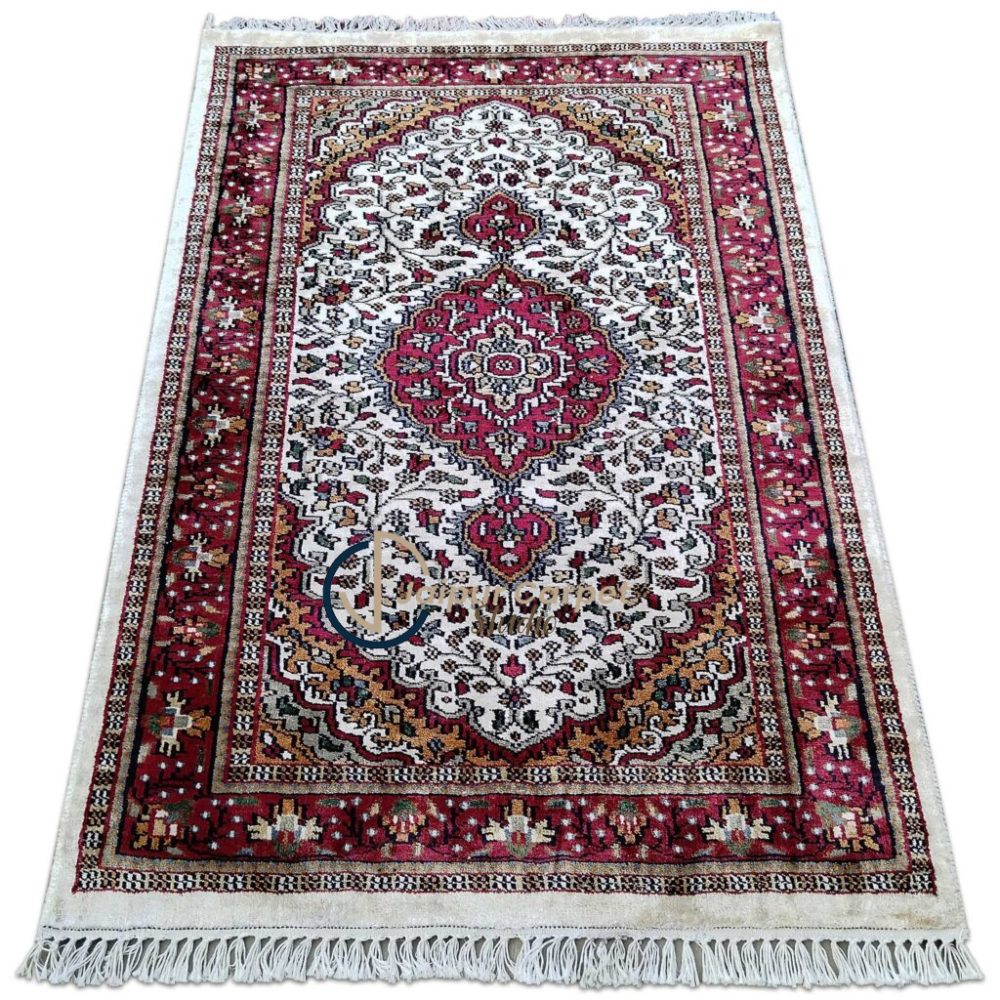 Ivory Splendor – Mughal Medallion Silk Rug - Image 2
