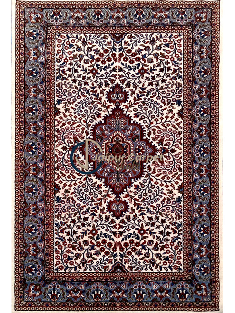 Frosted Cascade – Handwoven Kashmiri Elegance